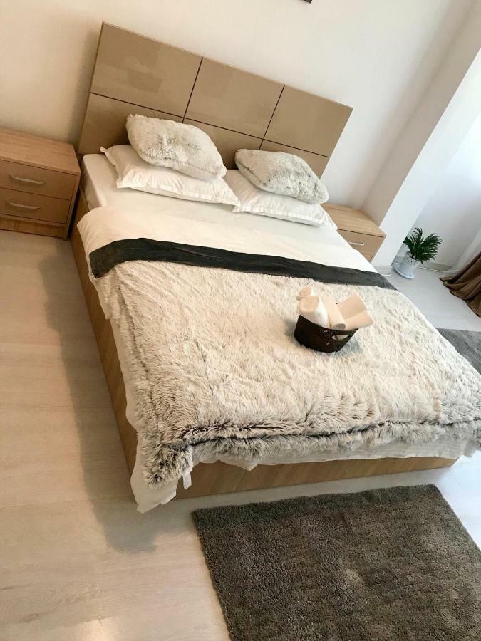 Anastasia Apartament Cu 2 Camere Orsova Bagian luar foto