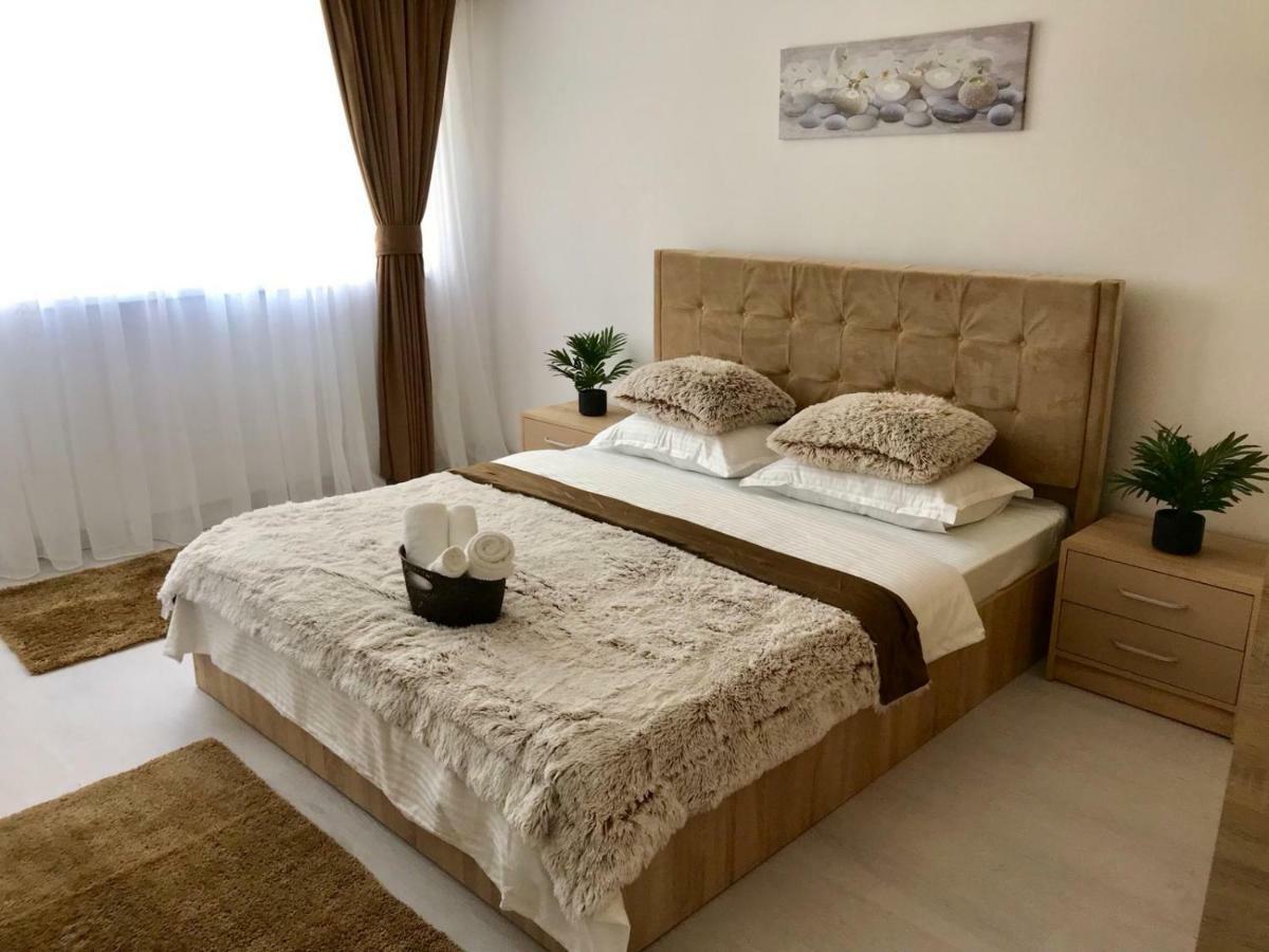 Anastasia Apartament Cu 2 Camere Orsova Bagian luar foto
