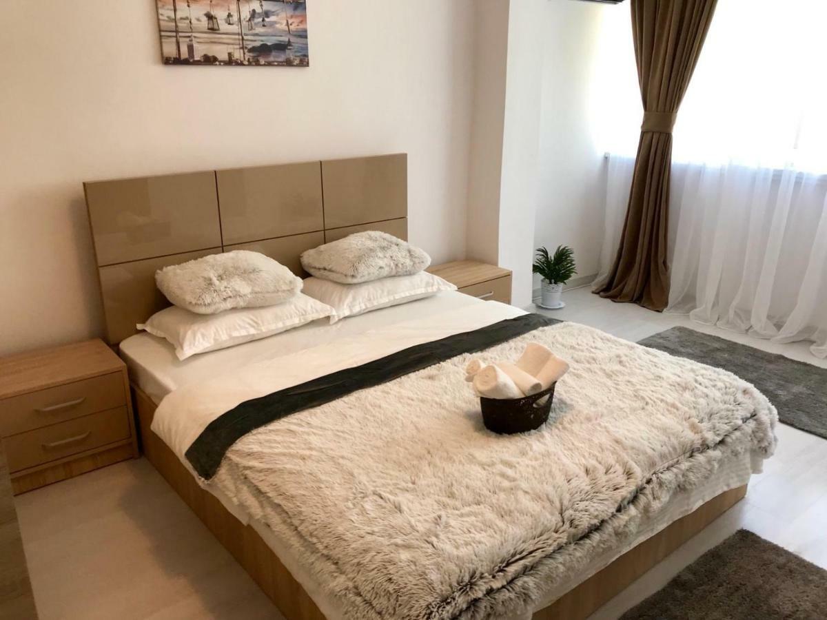 Anastasia Apartament Cu 2 Camere Orsova Bagian luar foto