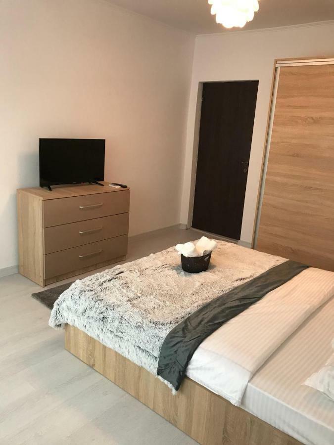 Anastasia Apartament Cu 2 Camere Orsova Bagian luar foto
